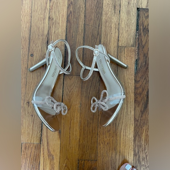 DREAM PAIRS Women's Heels - Picture 6 of 9